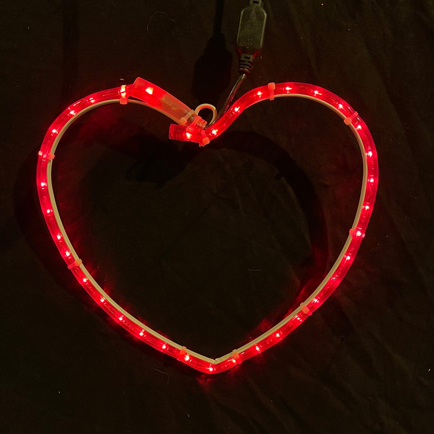 Hjerte LED 2D 36x32cm rød