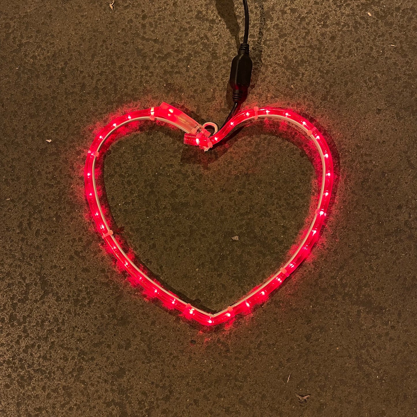 Hjerte LED 2D 36x32cm rød