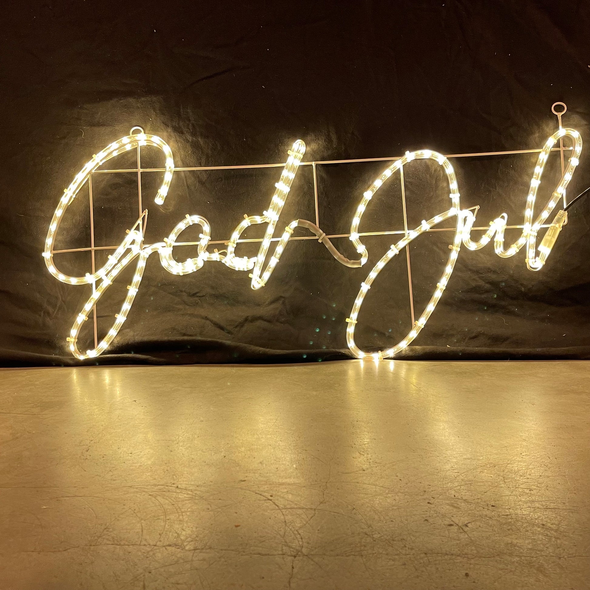 Julelys ute. God Jul LED