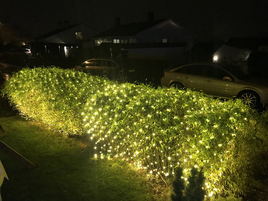 5X5M Lysnett IP44 m/gummikabel og 1800 LED-pærer