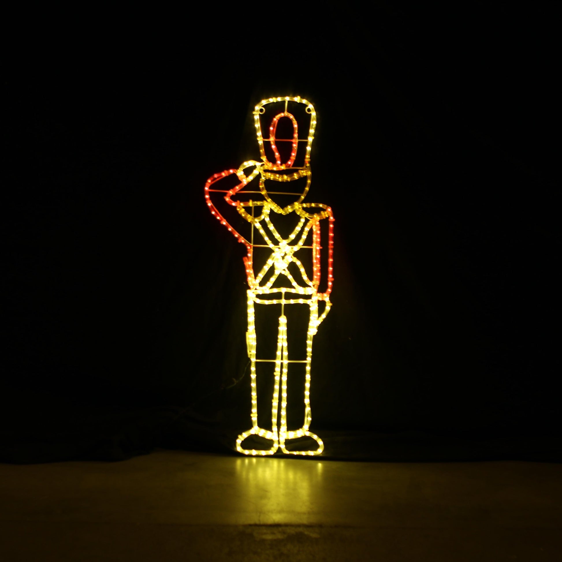 Julelys figur tinnsoldat nøtteknekker