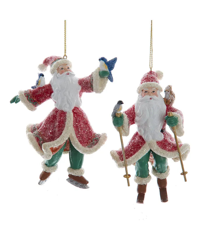 Sett med nisser på ski og skøyter. Julenisse