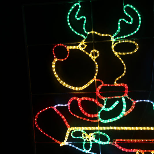 Julenissen i romskip med Rudolf - 200x140 - aluminiumsramme