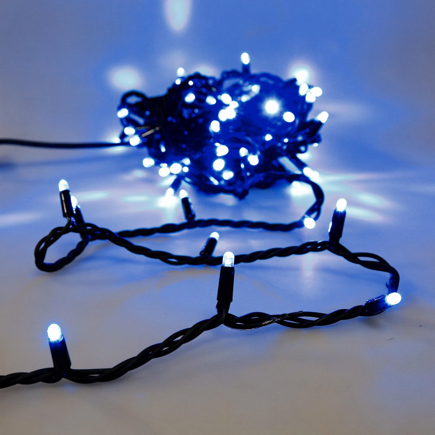 Blå lysslynge. 10 meter 100 LED. Julelys utendørs