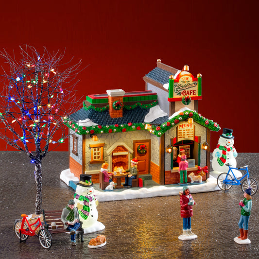 figurer og hus til juleby Lemax