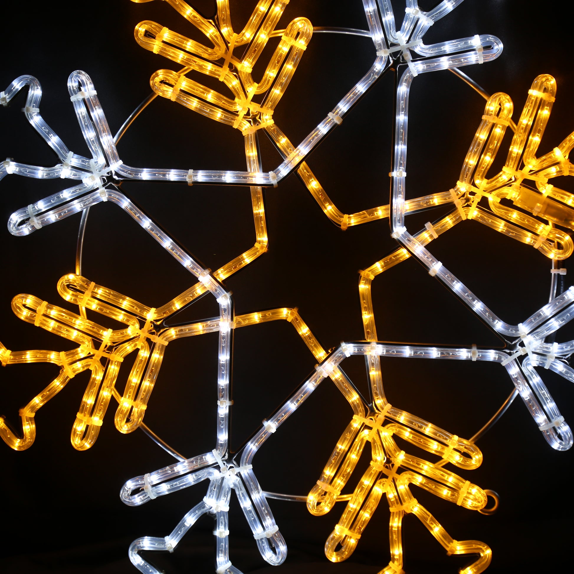 LED figur snøkrystall snøfnugg julelys ute