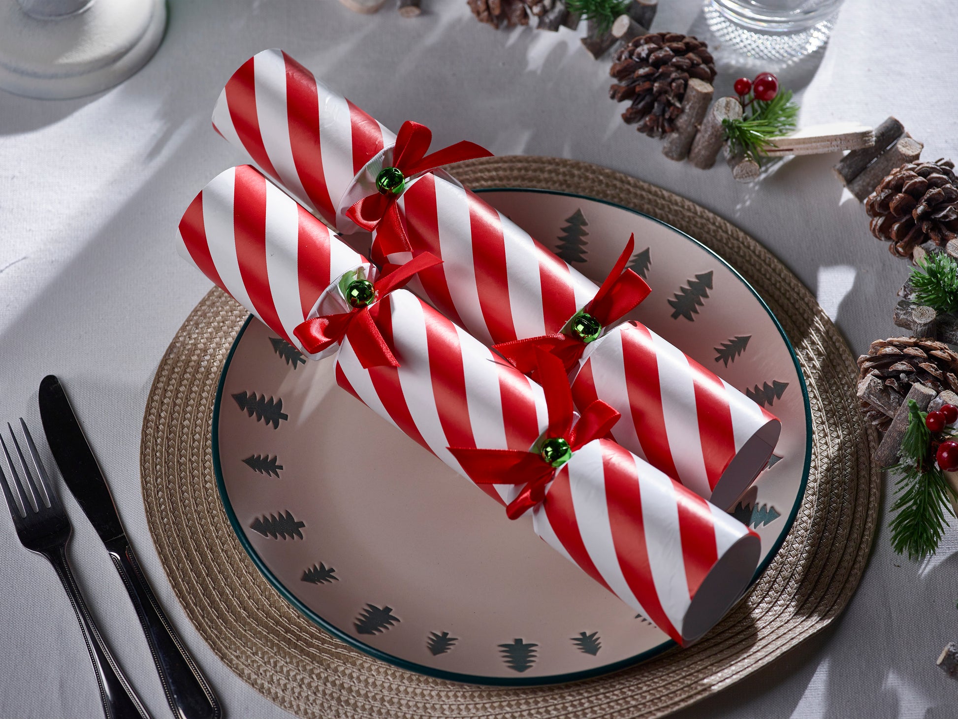 Candy Cane Jingle Bell 6-pakning smellbonbon med bjeller