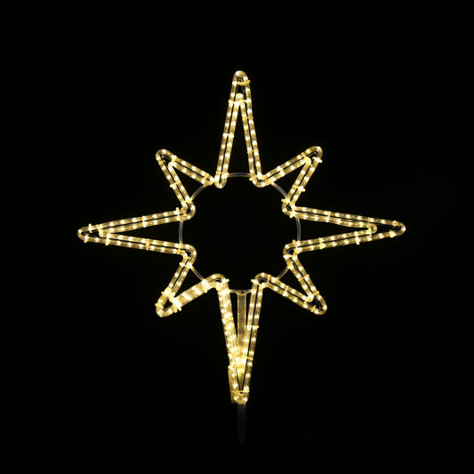 LED stjerne til toppen av stort juletre