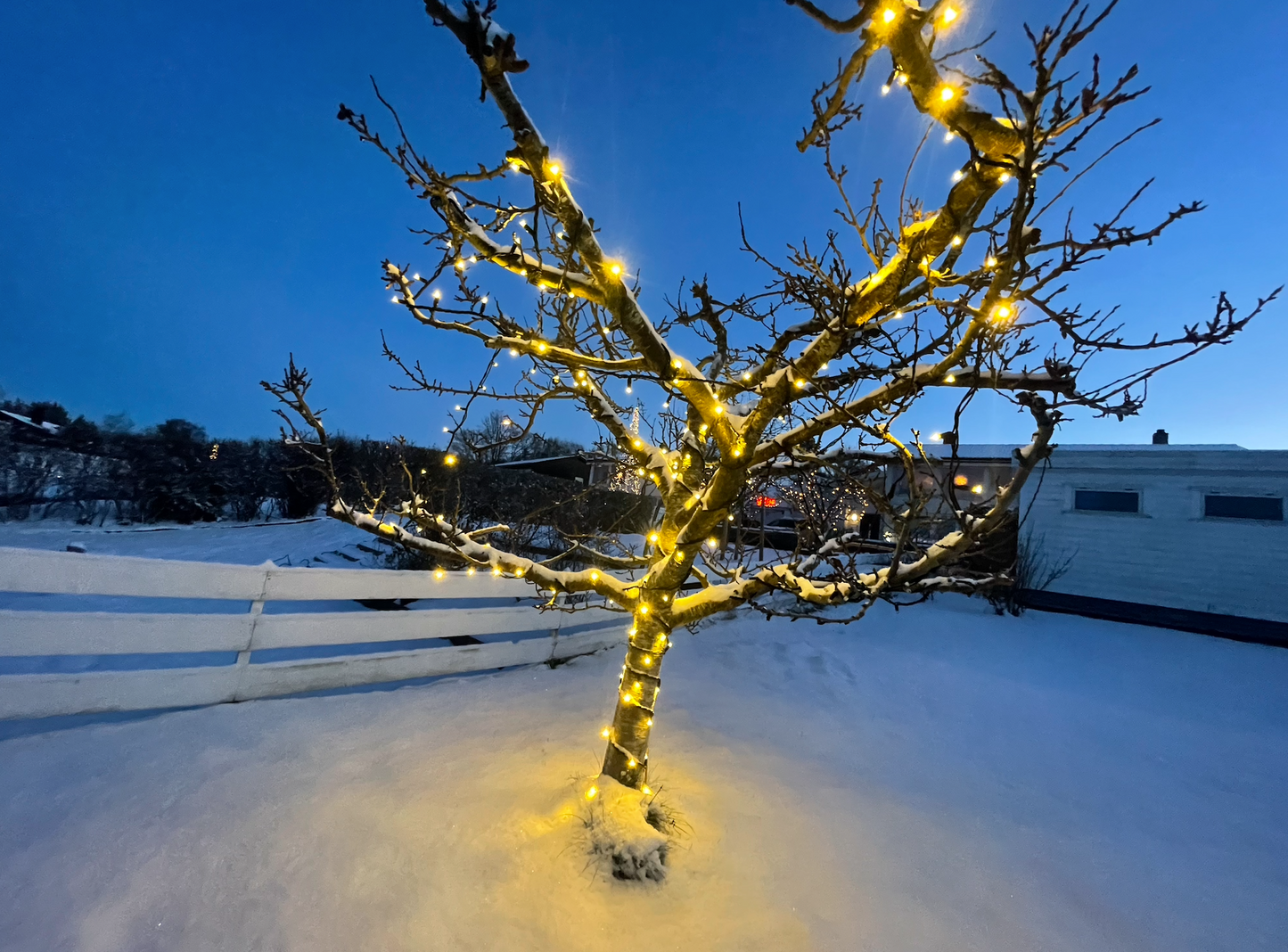 5 meter 50 LED - Lysslynge m/gummikabel - Varmhvit